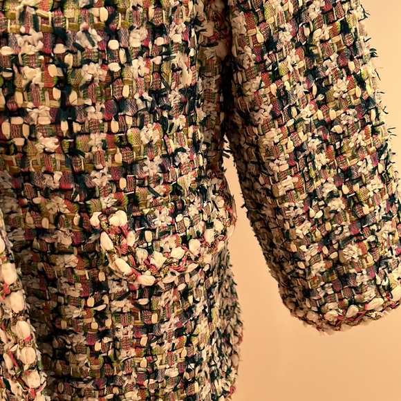 CHANEL NEW with Tags Jacket Size 44 - Picture 8 of 15